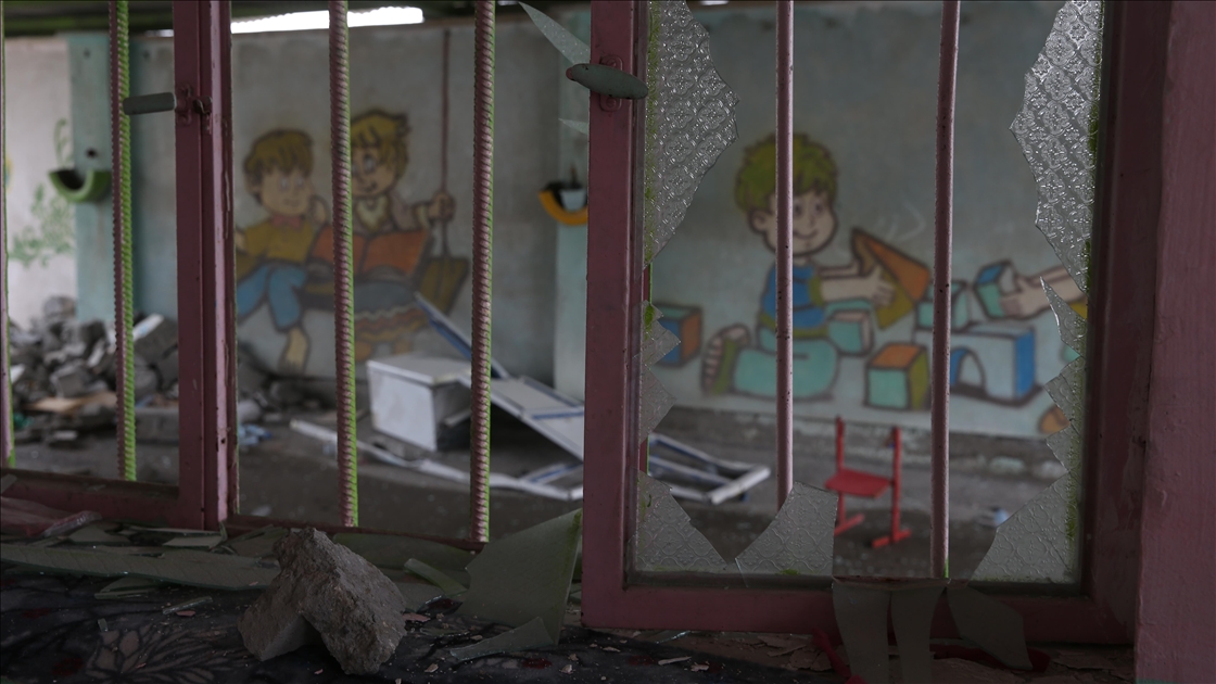 İran’ın Minab kentinde ABD-İsrail'in saldırı düzenlediği Şeceretü’t-Tayyibe İlkokulu’nun binası görüntülendi