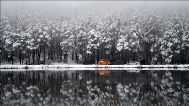 Düzce'deki Topuk Yaylası karla kaplandı