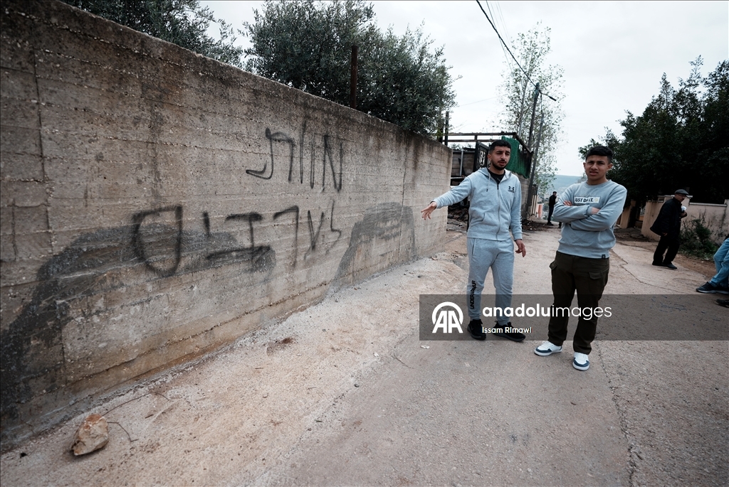 نيران المستوطنين بدير الحطب.. منازل محروقة وفلسطينيون ينجون بصعوبة