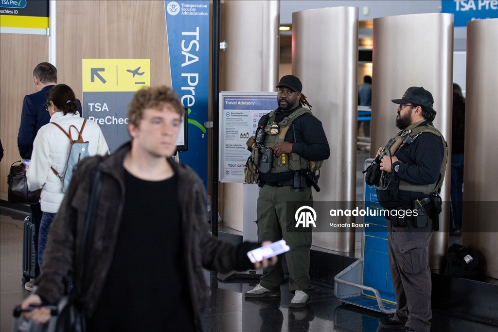 Federal agents patrol JFK airport in NYC