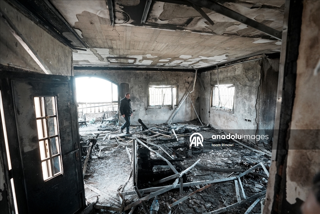 نيران المستوطنين بدير الحطب.. منازل محروقة وفلسطينيون ينجون بصعوبة