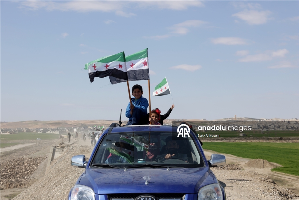 بين الألم والأمل.. أهالي "الشيوخ" السورية ينهون نزوح 12 عاما