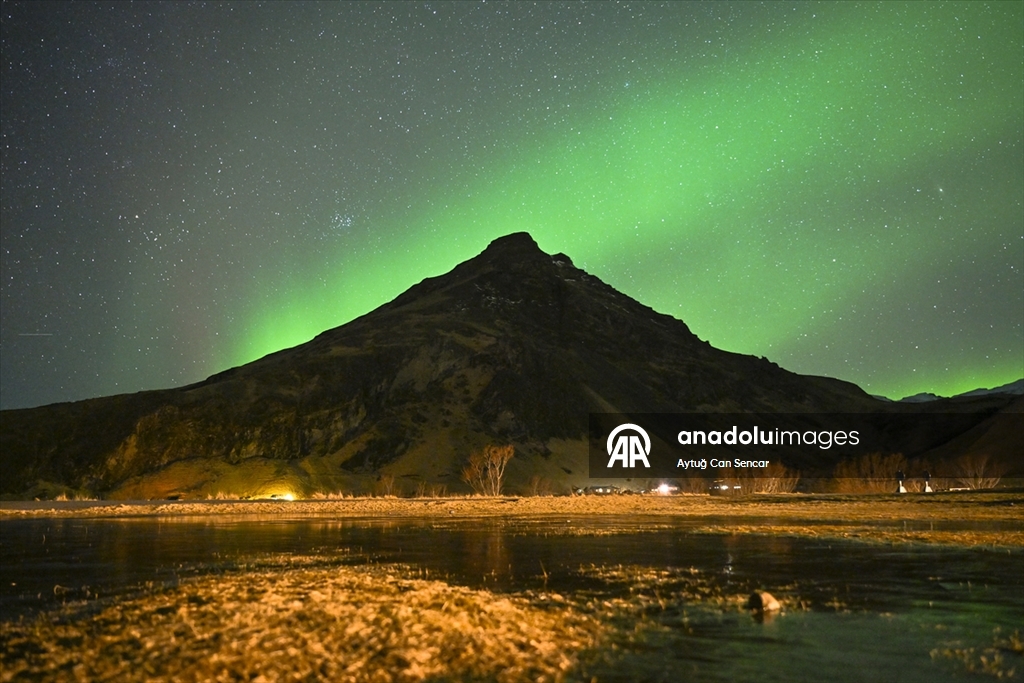 İzlanda'da kuzey ışıkları 