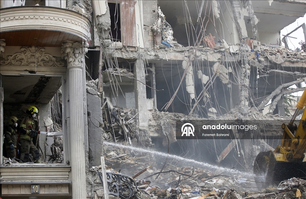 В районе Эндерзгу в Тегеране, подвергшемся ударам со стороны США и Израиля, наблюдаются серьезные разрушения