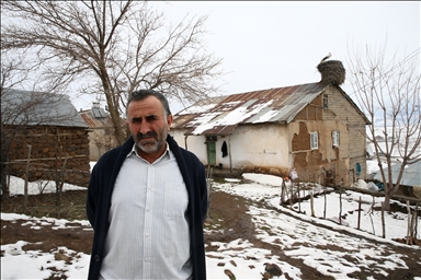 منذ 44 عاما.. لقالق تعود إلى العش نفسه في موش التركية