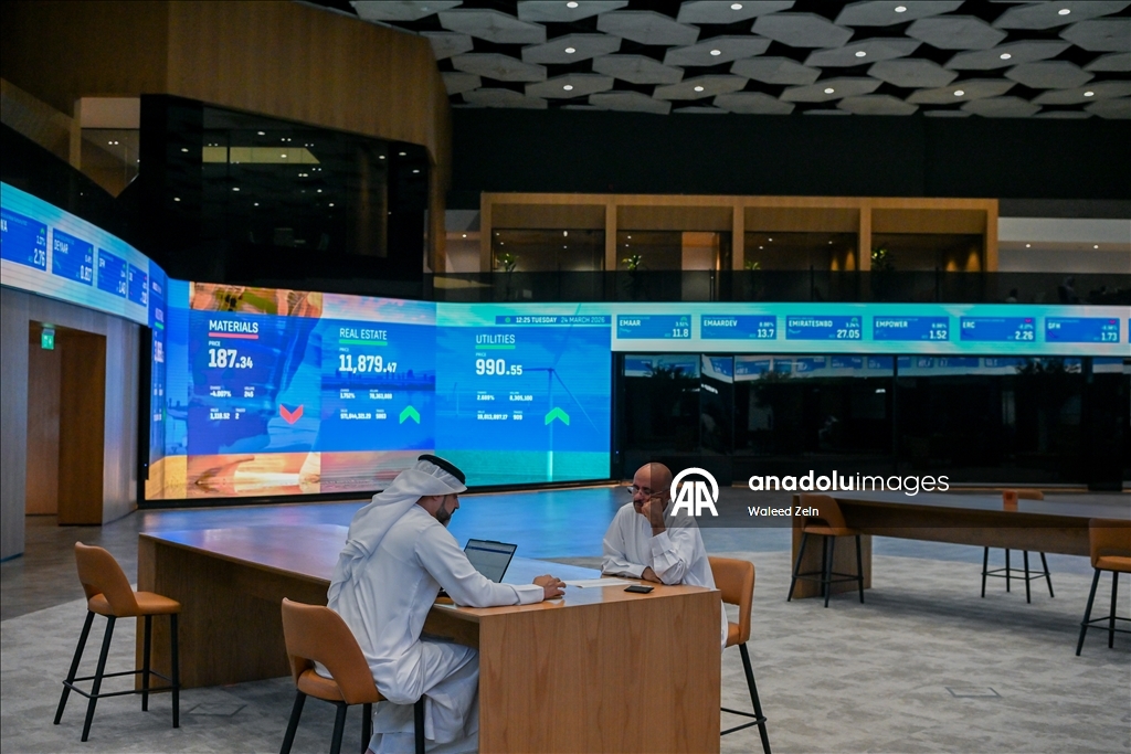 Фондовая биржа Дубая начала день с роста