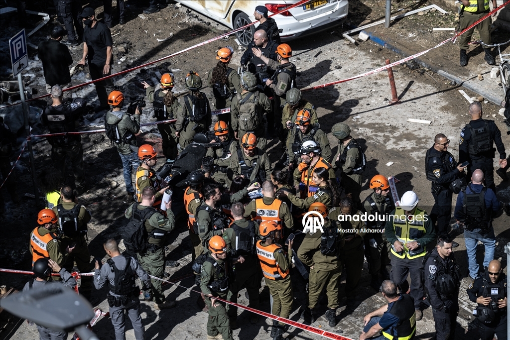 Ракета-ответ Ирана нанесла ущерб зданиям в Тель-Авиве