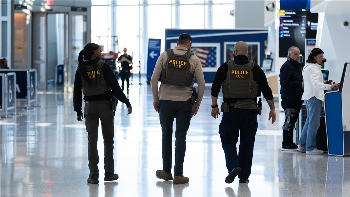 ABD’de Newark Liberty Uluslararası Havalimanı’na ICE ekipleri sevk edildi