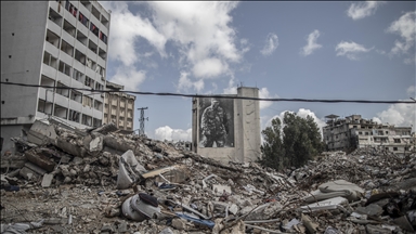 İsrail ordusu, Lübnan'ın güneyinde Nebatiye ilindeki beldelere hava saldırıları düzenledi