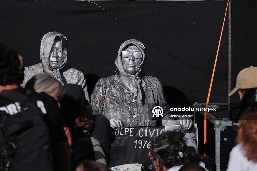 Thousands mark 50th anniversary of Argentina coup in Buenos Aires