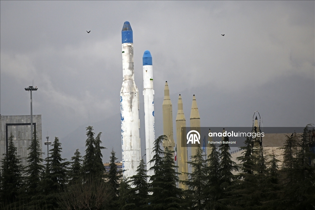 Iran predstavlja vojni arsenal domaće proizvodnje u Teheranu