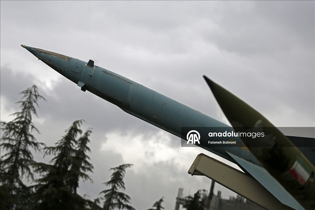 Iran predstavlja vojni arsenal domaće proizvodnje u Teheranu