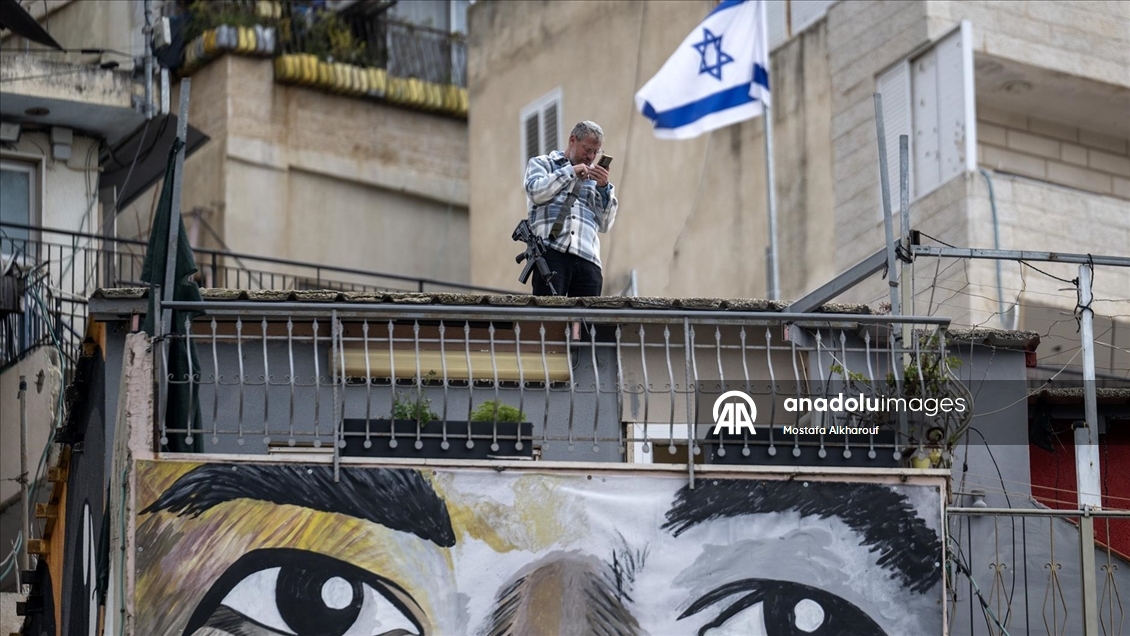 Filistin topraklarını gasbeden İsrailliler, işgal altındaki Doğu Kudüs’te 13 daireye el koydu