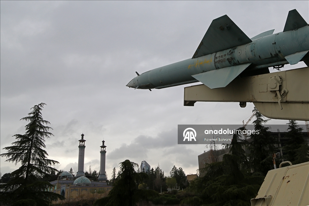 Iran predstavlja vojni arsenal domaće proizvodnje u Teheranu