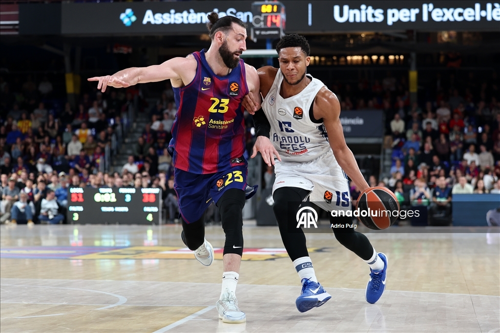 FC Barcelona v Anadolu Efes - EuroLeague