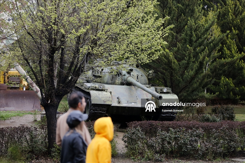 Iran predstavlja vojni arsenal domaće proizvodnje u Teheranu