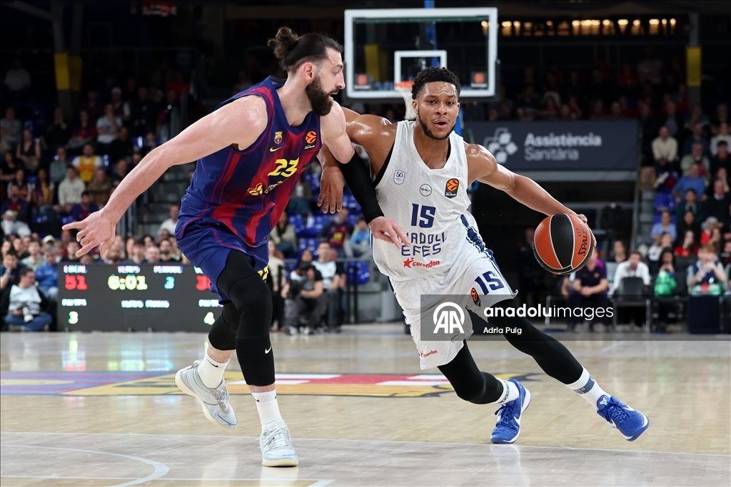 FC Barcelona v Anadolu Efes - EuroLeague