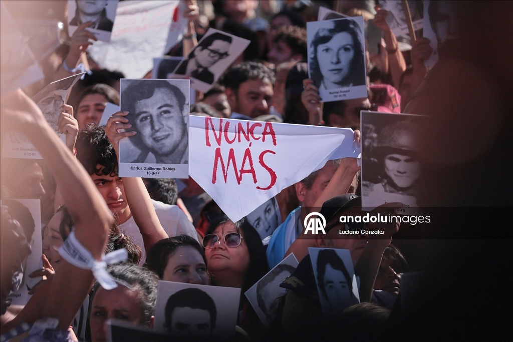 Thousands mark 50th anniversary of Argentina coup in Buenos Aires