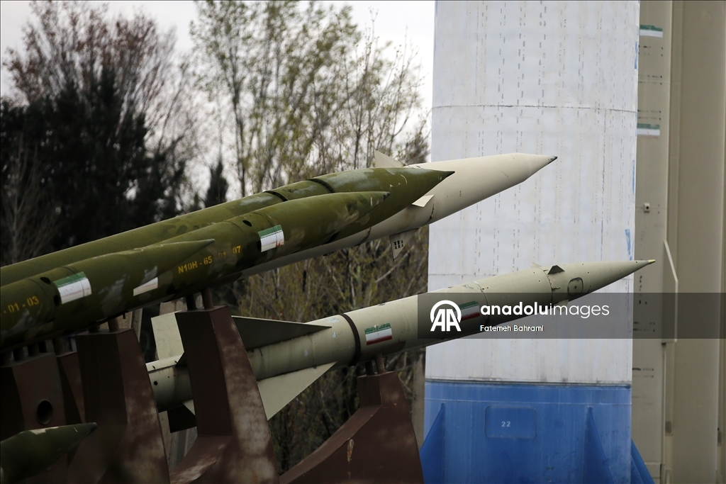Iran predstavlja vojni arsenal domaće proizvodnje u Teheranu