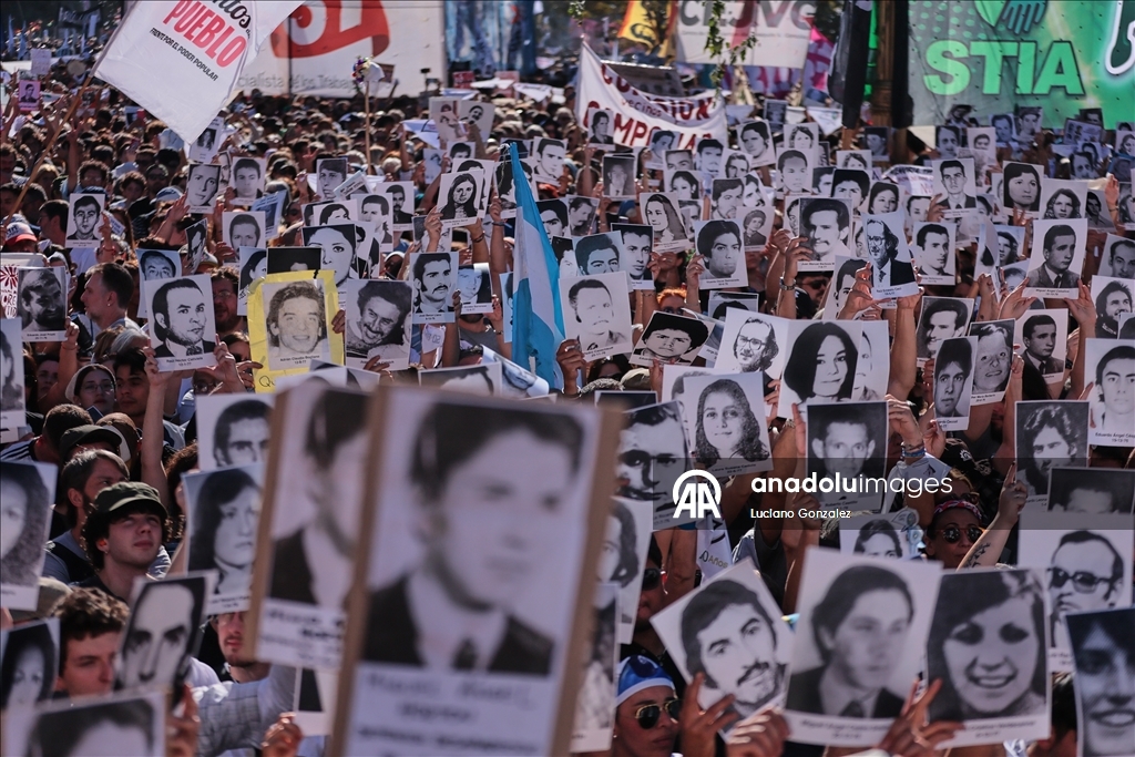 Thousands mark 50th anniversary of Argentina coup in Buenos Aires