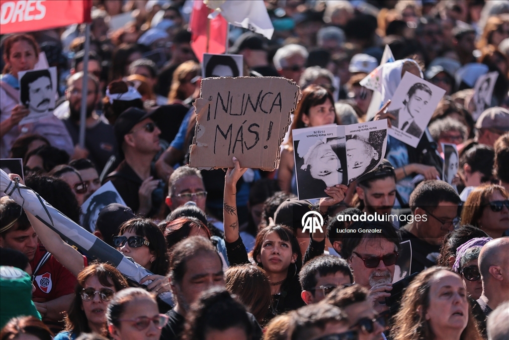 Thousands mark 50th anniversary of Argentina coup in Buenos Aires