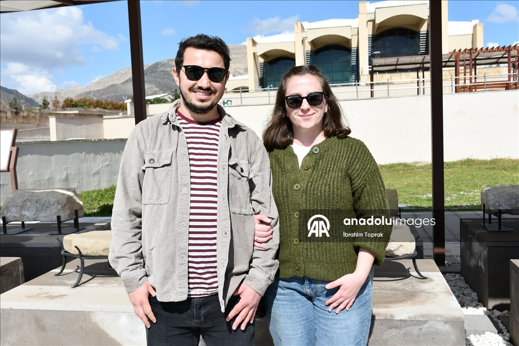 147 исторических артефактов, обнаруженных в Хасанкейфе, впервые представлены публике