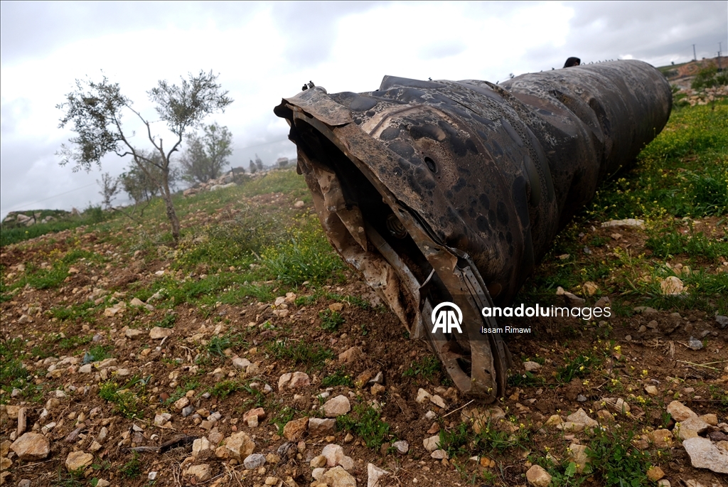 Фрагменты ракет, упавшие на оккупированном Западном берегу, причинили ущерб в ряде районов