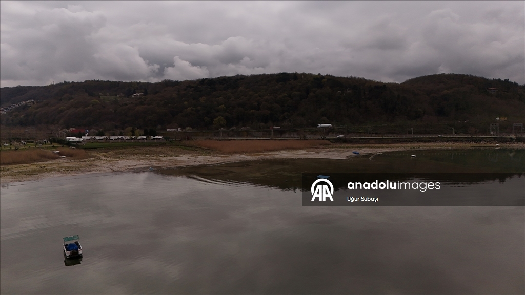 Yağışlar ve alternatif kaynaklarla beslenen Sapanca Gölü'nde kuraklığın izleri siliniyor