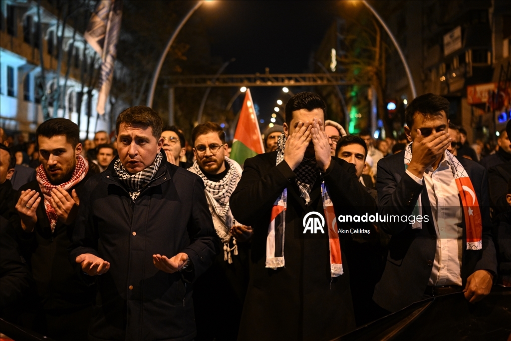 Protest held in Ankara against Israel's closure of Al-Aqsa Mosque