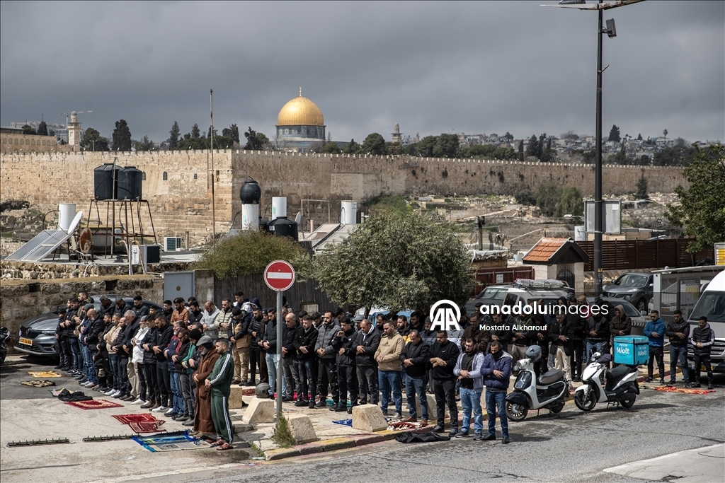 للجمعة الرابعة.. إسرائيل تمنع الصلاة في المسجد الأقصى