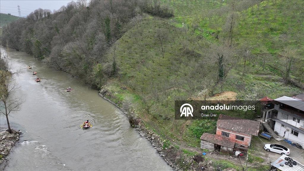 Melen Çayı'nda rafting sezonu açıldı