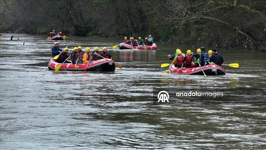 Melen Çayı'nda rafting sezonu açıldı