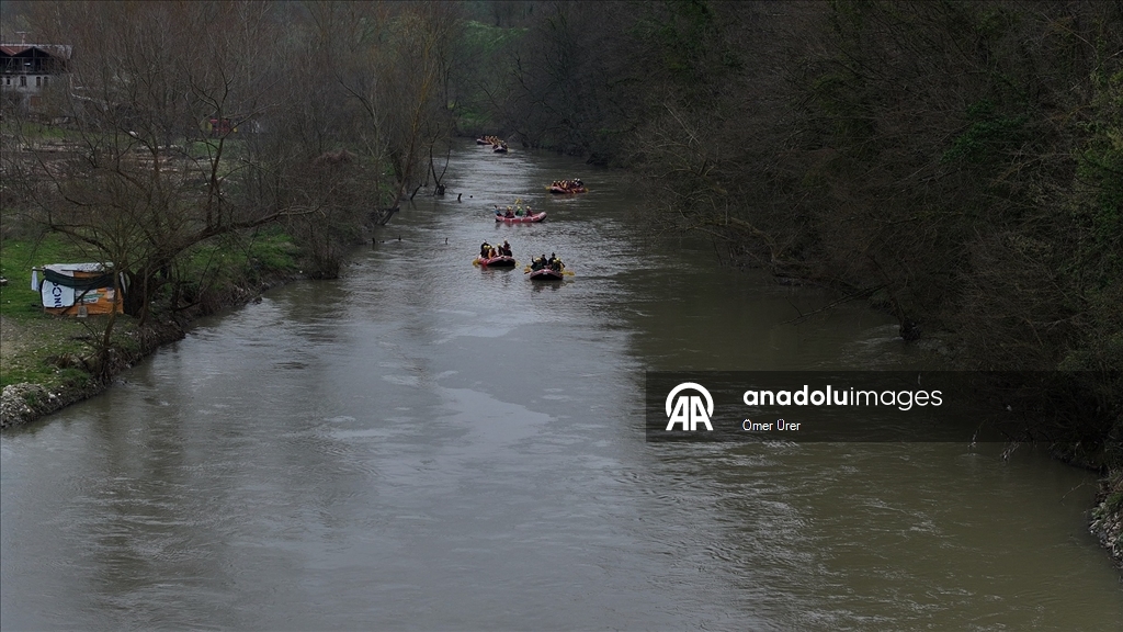 Melen Çayı'nda rafting sezonu açıldı