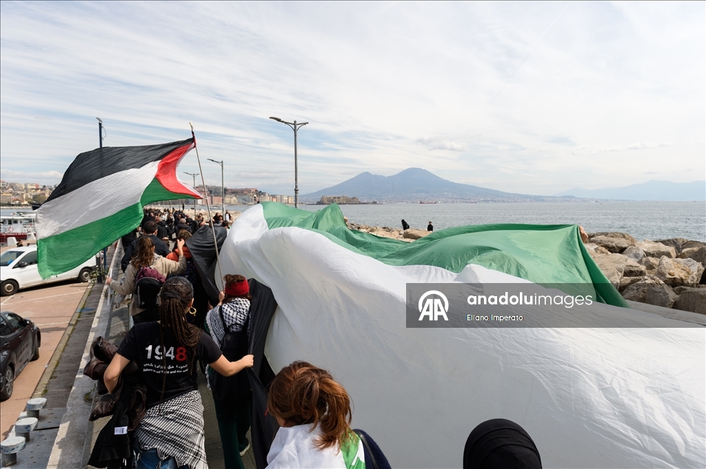 Napoli’de Gazze’ye giden filo için destek gösterisi düzenlendi  