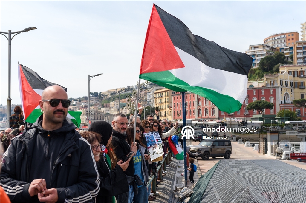Napoli’de Gazze’ye giden filo için destek gösterisi düzenlendi  