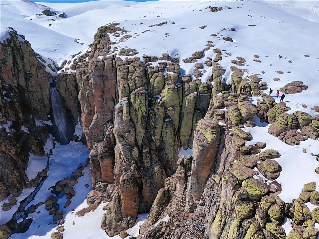 Sûlava Çirê ya li Bingolê ziyaretvanên xwe diezimîne