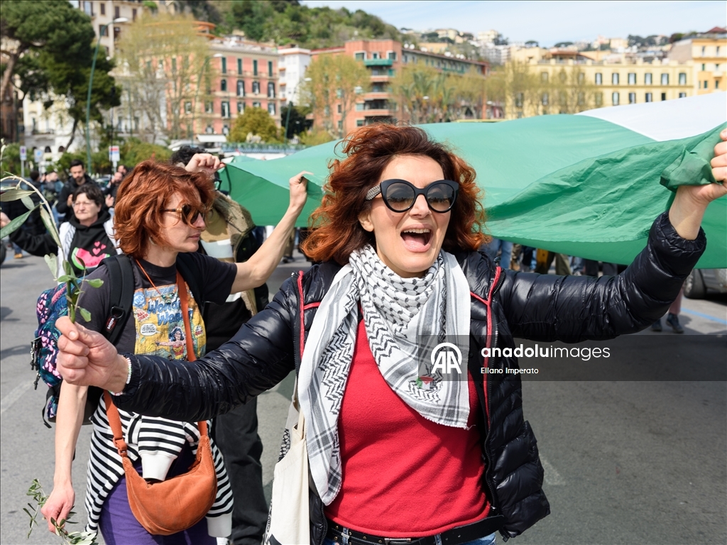 Napoli’de Gazze’ye giden filo için destek gösterisi düzenlendi  