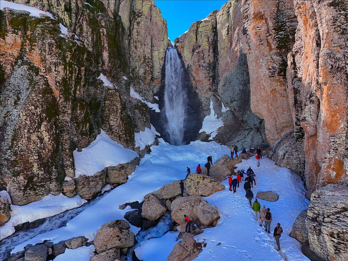 Sûlava Çirê ya li Bingolê ziyaretvanên xwe diezimîne