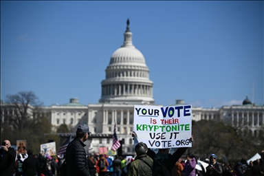 Миллионы активистов в США вышли на протесты против администрации Трампа 
