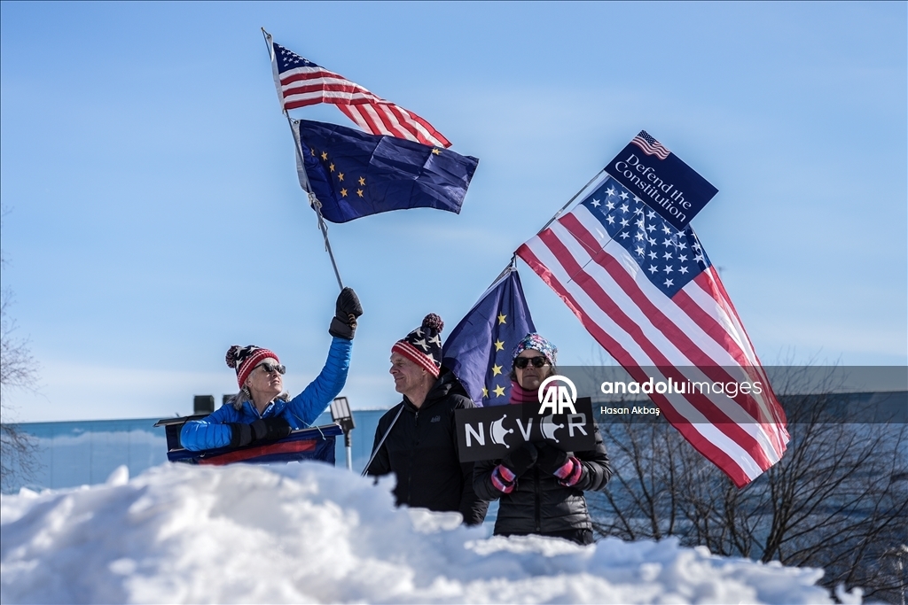 В США прошли многотысячные протесты против политики Трампа 14