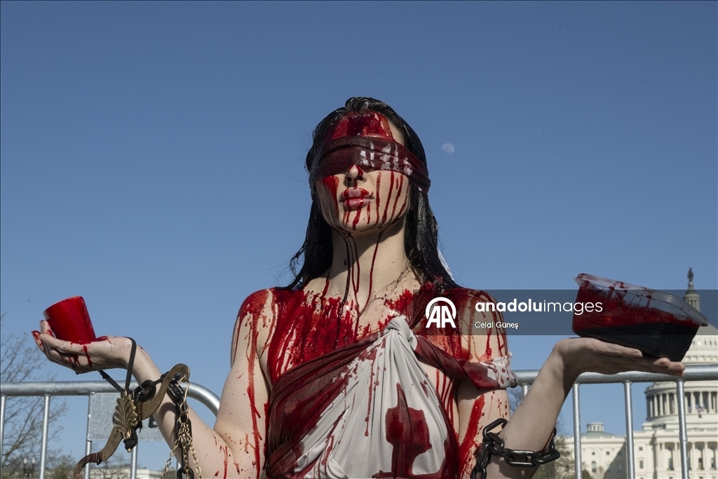 В США прошли многотысячные протесты против политики Трампа 6