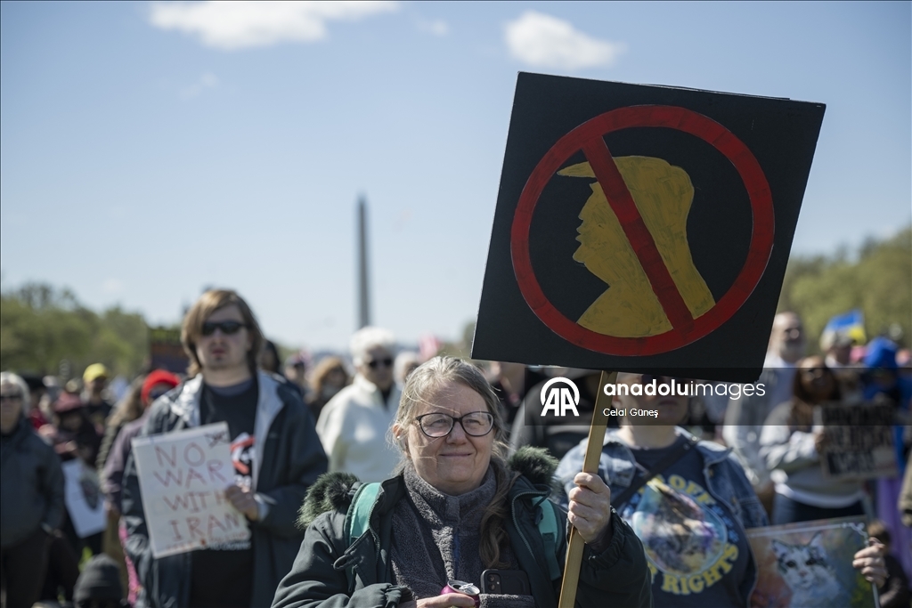 В США прошли многотысячные протесты против политики Трампа 7