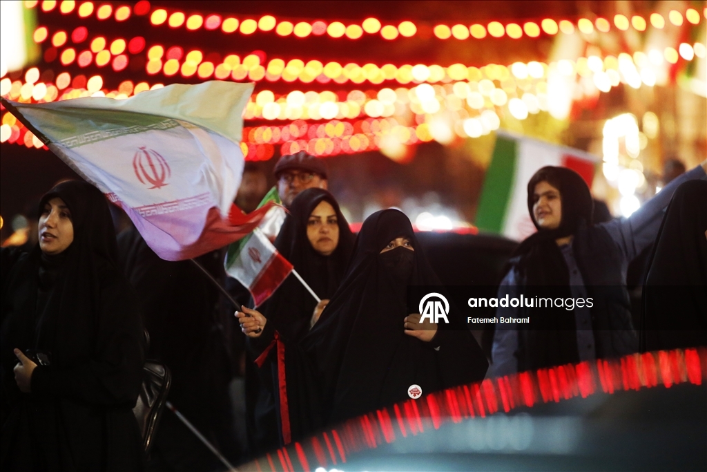 Атаки Израиля и США на Иран вызвали протесты в Тегеране