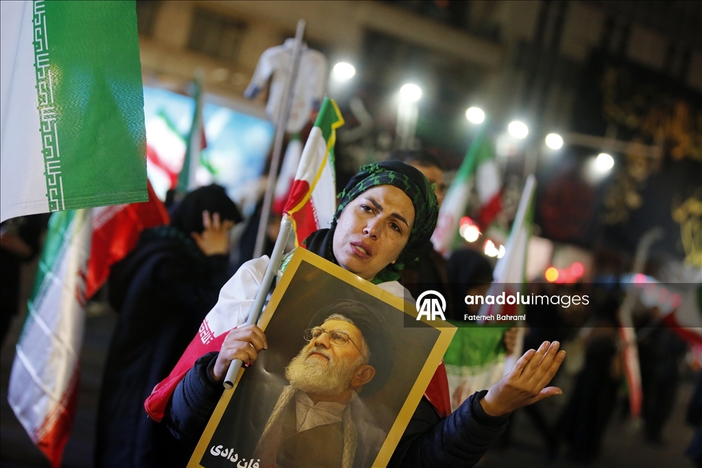 Атаки Израиля и США на Иран вызвали протесты в Тегеране