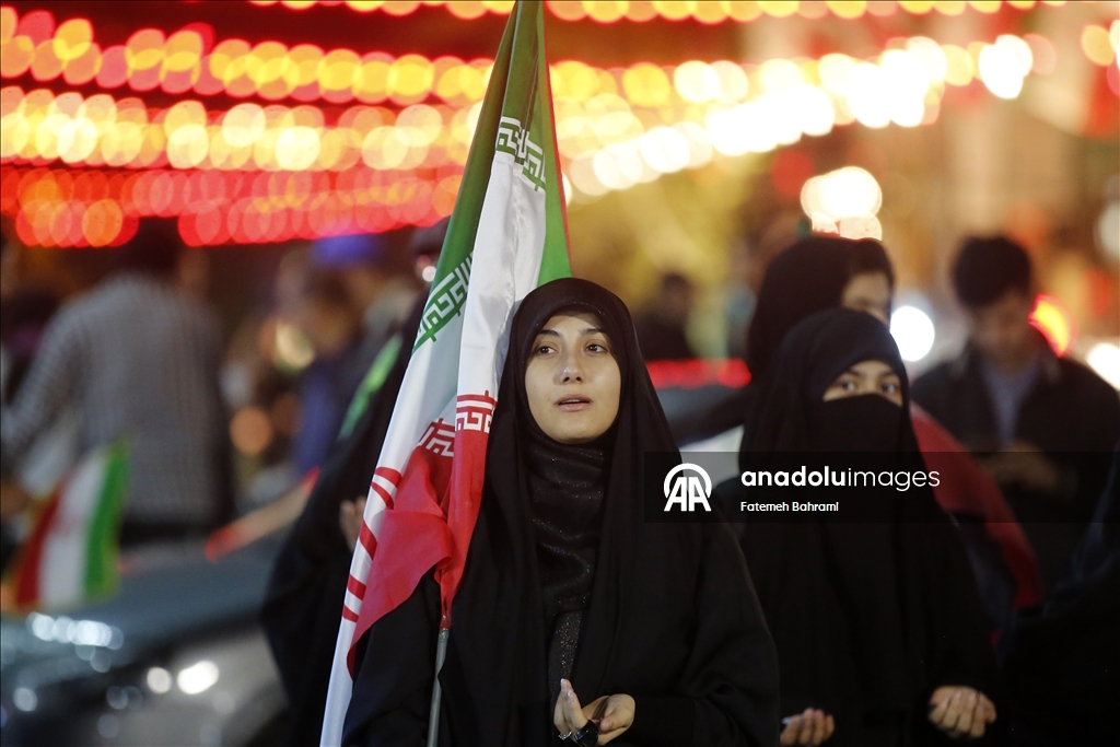 Атаки Израиля и США на Иран вызвали протесты в Тегеране