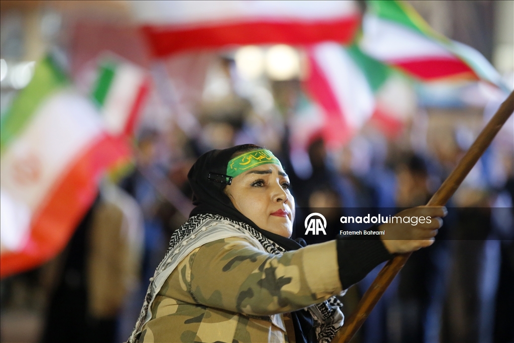 Атаки Израиля и США на Иран вызвали протесты в Тегеране