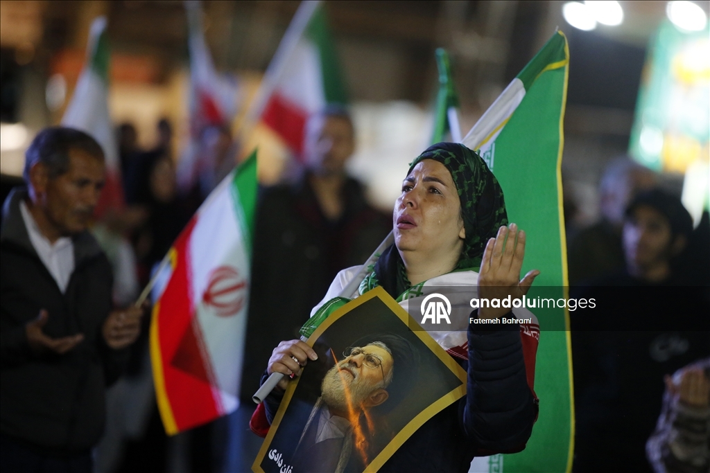 Атаки Израиля и США на Иран вызвали протесты в Тегеране