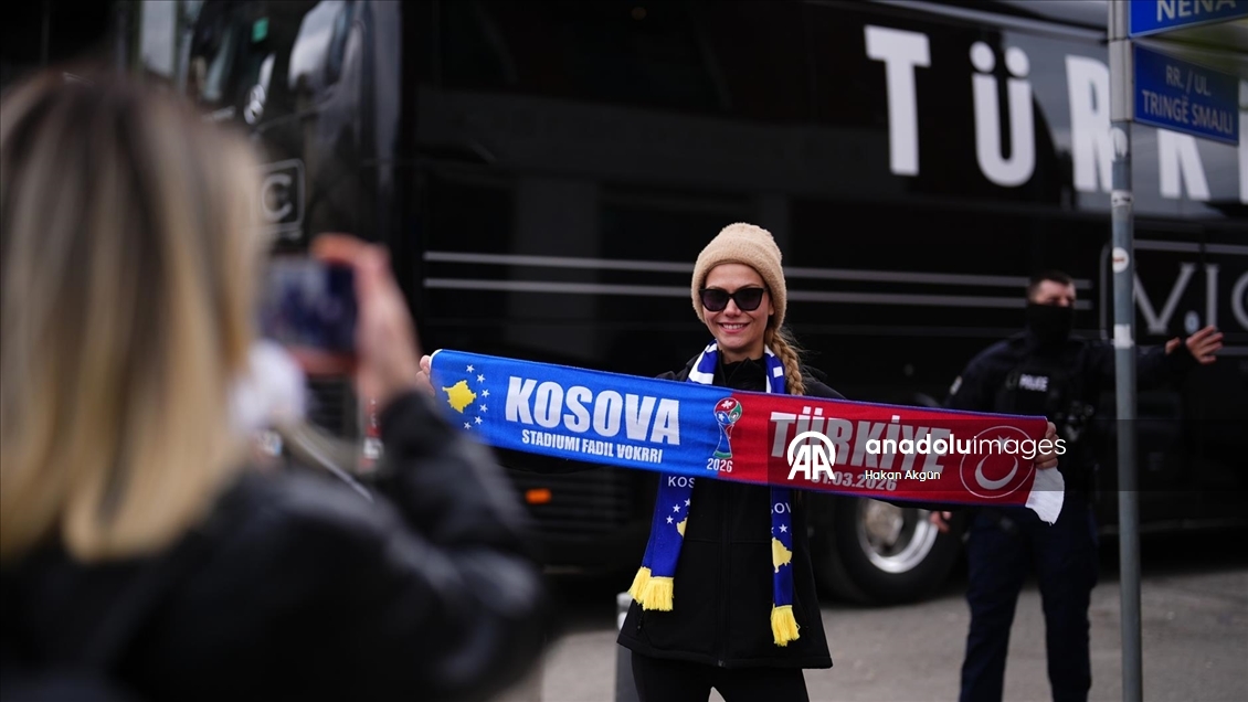 Kosova-Türkiye maçı öncesi Priştine'de heyecan artıyor