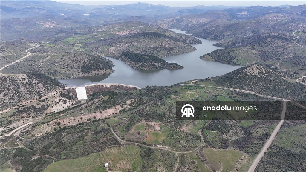 İzmir'de kritik seviyeleri gören barajlardaki su miktarı yağışlarla güçlendi