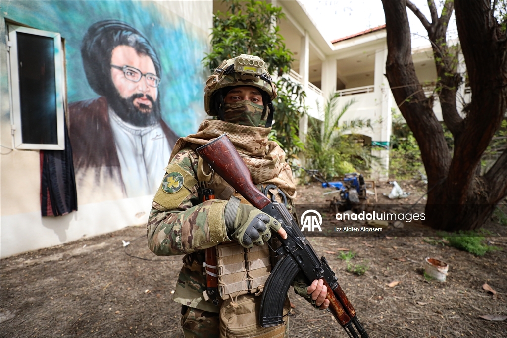 الأناضول توثق أنفاقا سرية استُخدمت لتهريب السلاح إلى لبنان